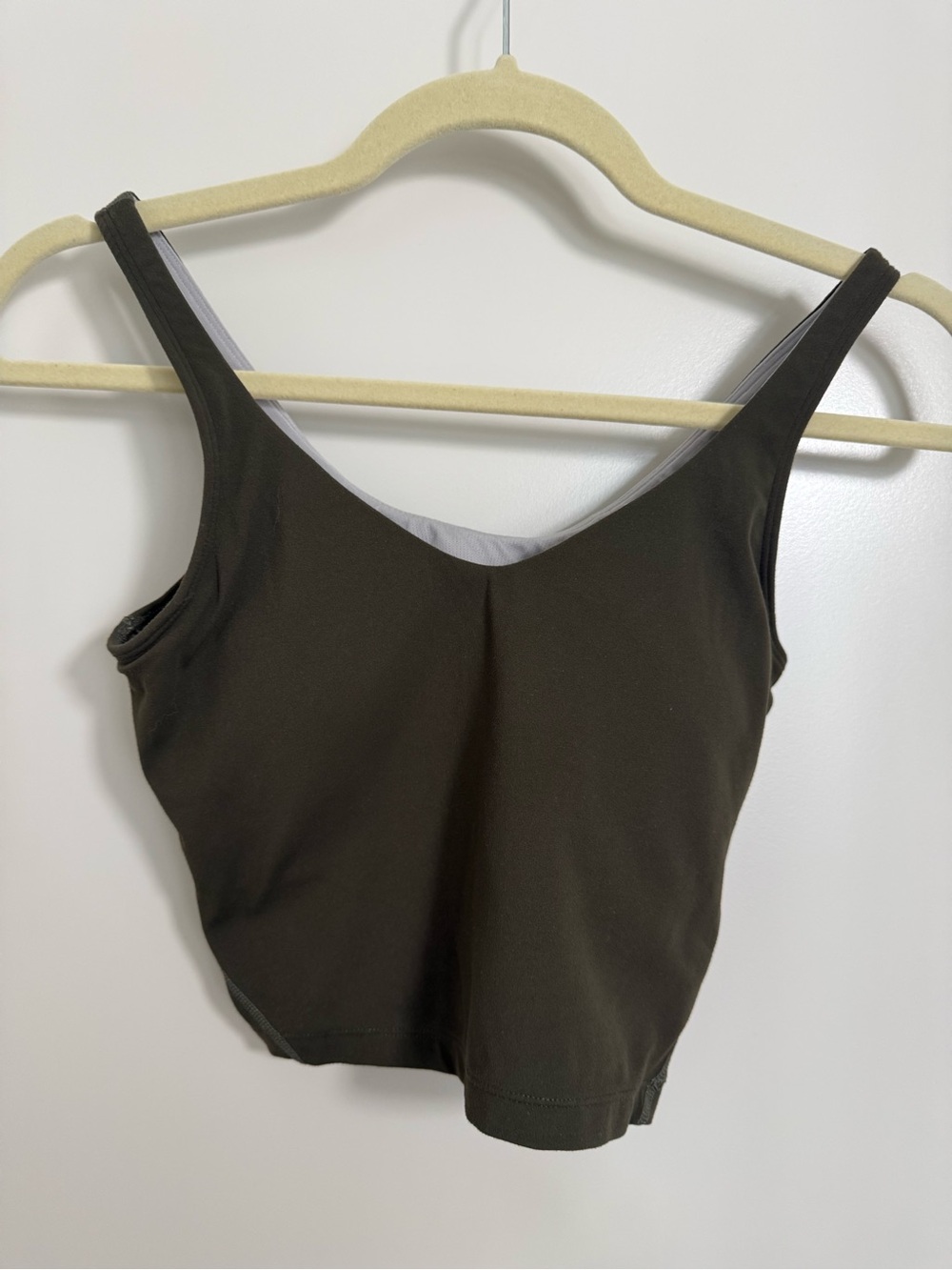 Women’s Olive Scoop Neck Tank - Versatile Everyday Crop